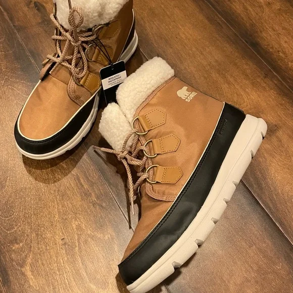 SOREL Explorer Carnival Waterproof Boot with Faux Fur Collar NEW - Picture 2 of 16